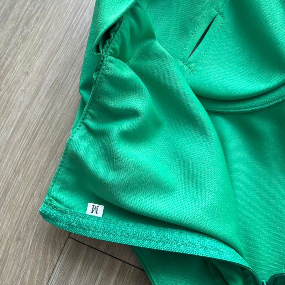 Green corset top with tie Size M - Picture 6 of 7